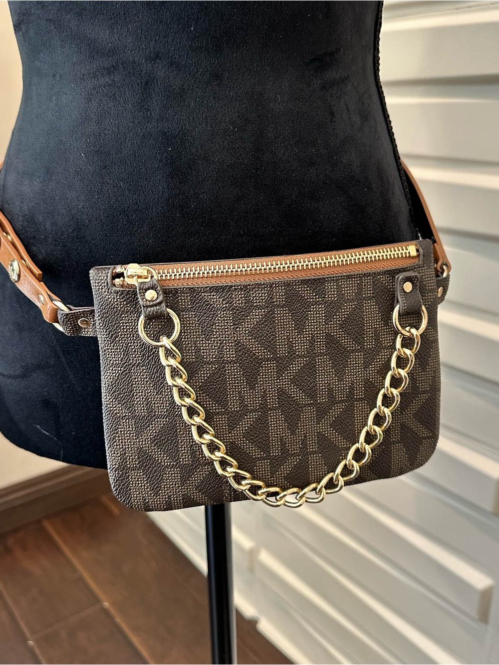 Michael Kors Brown Logo Monogram Chain Belt  Wallet/Bag 36”